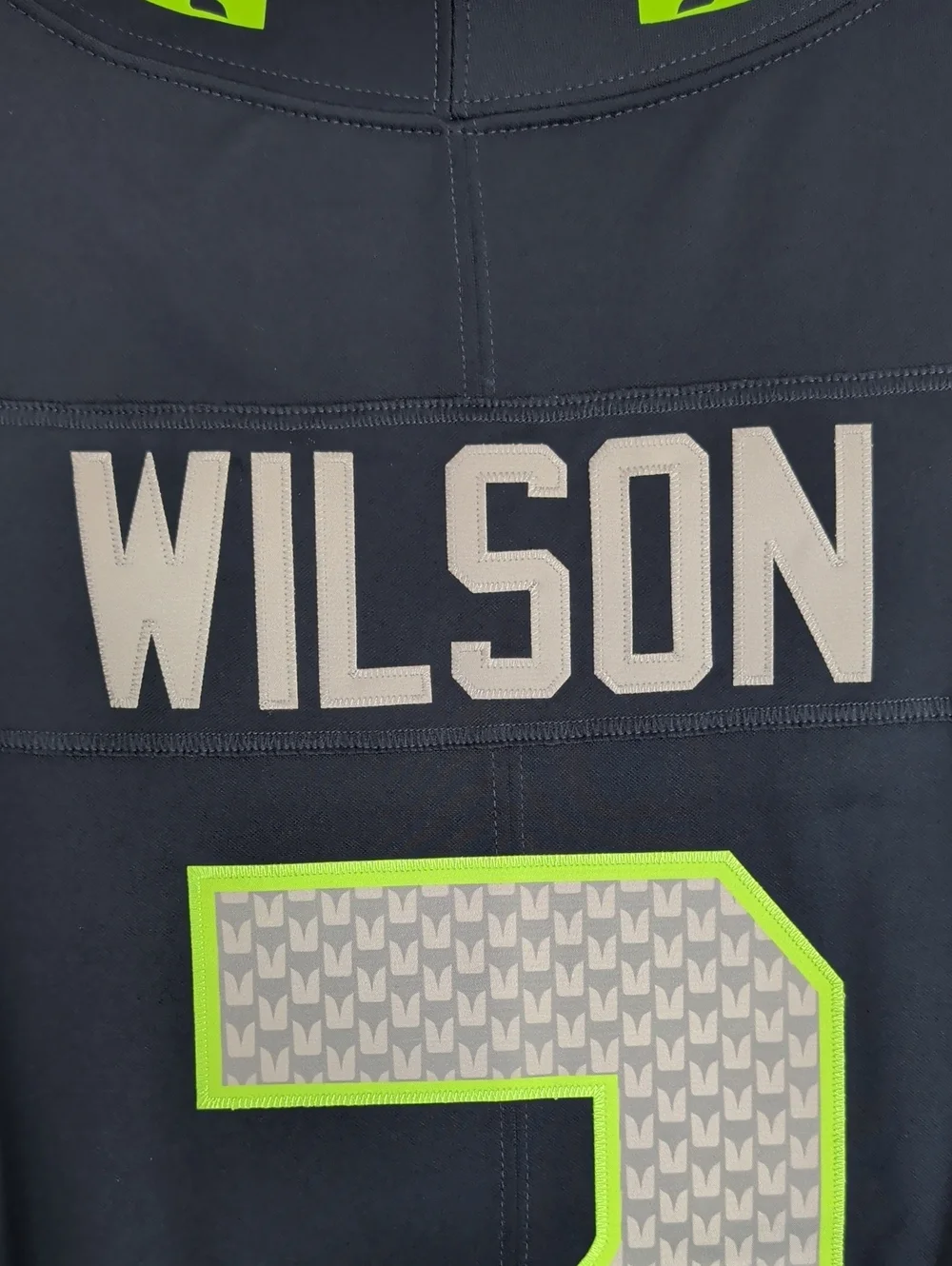 Seattle Seahawks Russell Wilson on field jersey Nike Men XL